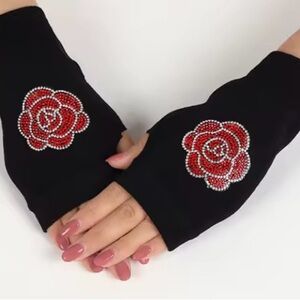 Elegant Black Fingerless Gloves with Red Rose Design